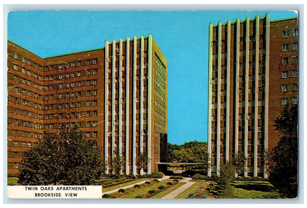 c1950 Twin Oaks Apartments Brookside Building View Kansas City MO Postcard