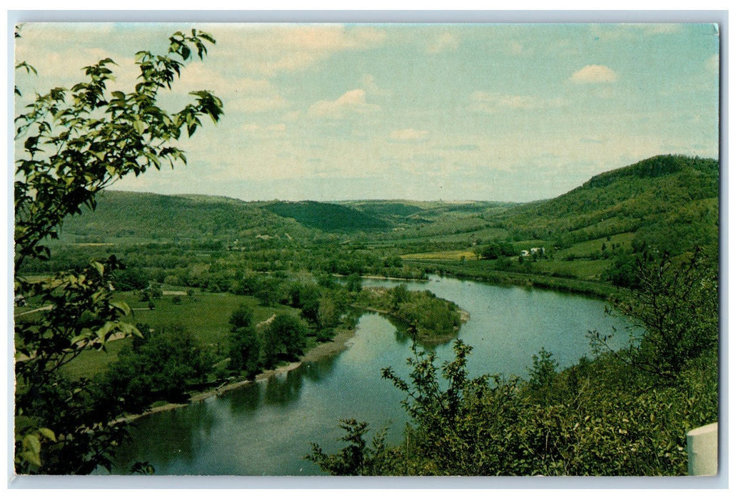 c1950's Standing Stone Narrows Roosevelt Trail Susquehanna River PA Postcard