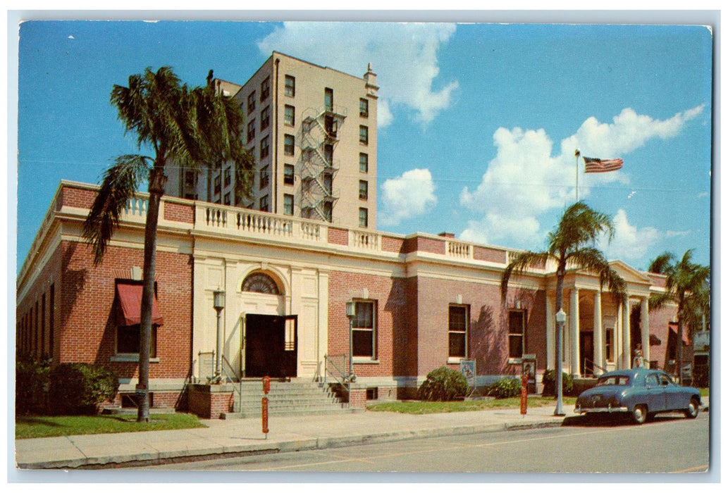 c1950 US Post Office View Classic Car Entrance Stairs Flag Lakeland FL Postcard