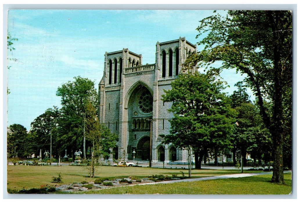 c1960's Christ Church Cathedral Victoria British Columbia BC Unposted Postcard