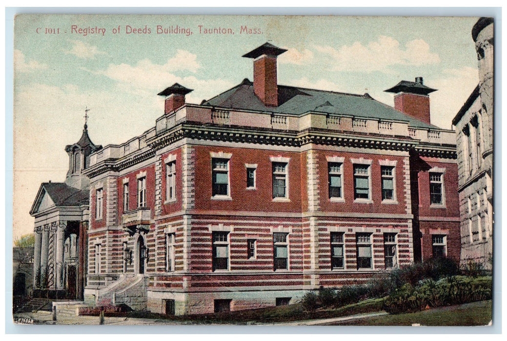 c1950 Registry Of Deeds Building View Chimney Taunton Massachusetts MA Postcard