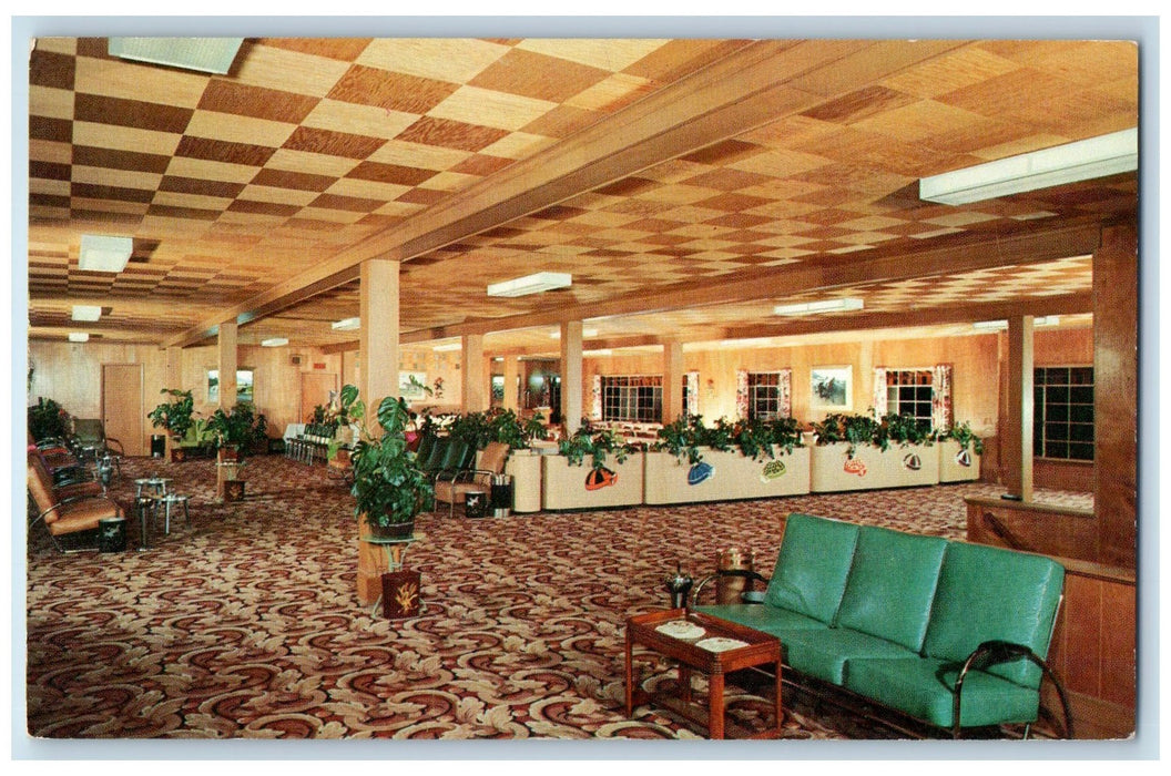 c1960's Luxurious Dining Room Beulah Park Grove City Ohio OH Unposted Postcard