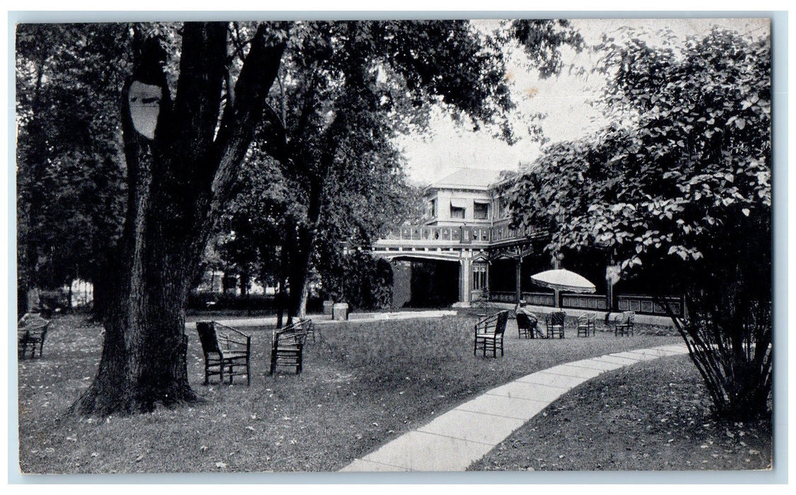 1946 Home Lawn Mineral Springs Martinsville Indiana IN Watering Place Postcard