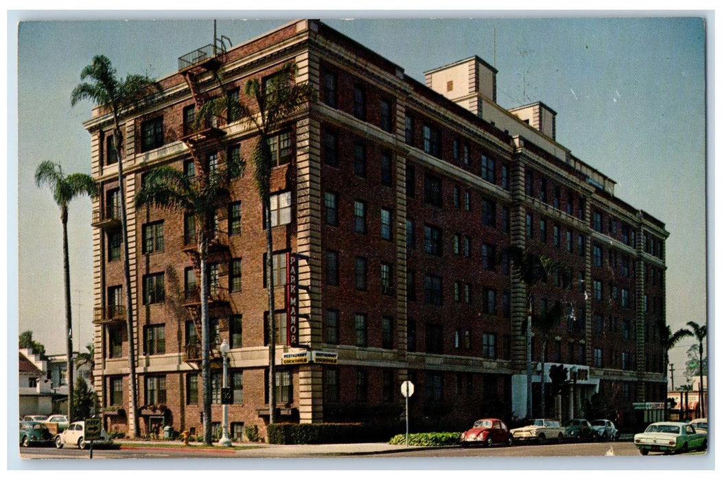 c1950's Park Manor Apartment Hotel Restaurant Classic Cars San Diego CA Postcard
