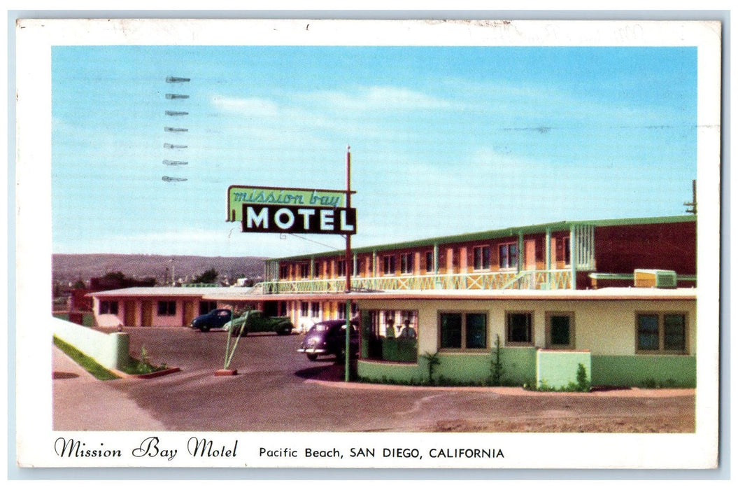 c1950 Mission Bay Motel Entrance View Restaurant Car Park San Diego CA Postcard