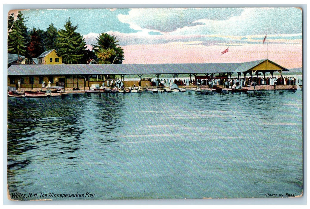 c1950's The Winnipesaukee Pier Harbor Boats Passenger Flags Weirs NH Postcard