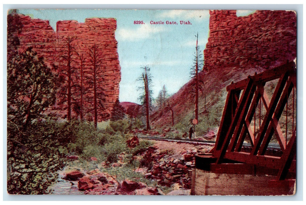 1912 Railway Truss Bridge Rock Formation Hills View Castle Gate Utah UT Postcard