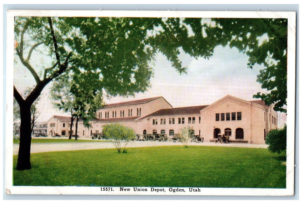 1938 New Union Depot Station Building Classic Cars Parked Ogden Utah UT Postcard