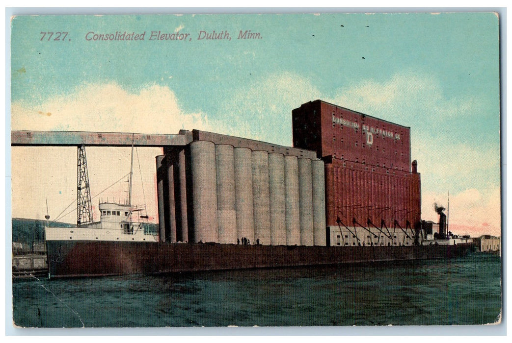 c1950's Consolidated Elevator Boat Smokestacks Duluth Minnesota MN Postcard
