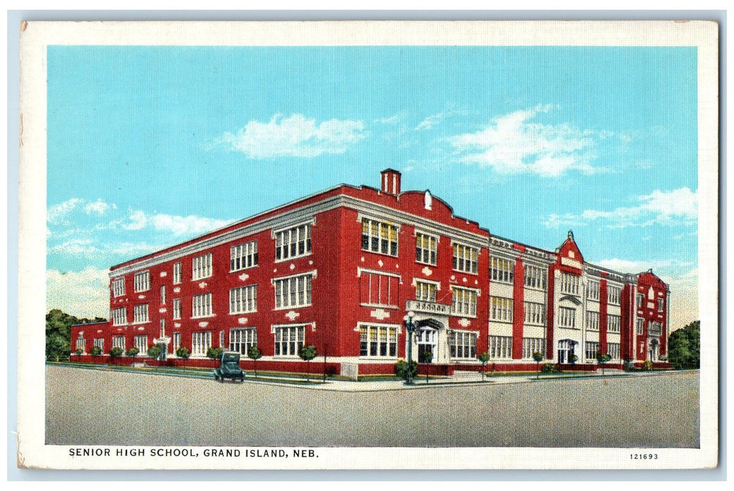 c1940s Senior High School Exterior Grand Island Nebraska NE Unposted Postcard