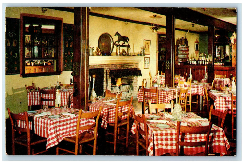 c1950's Water Gate Inn Dutch Restaurant Dining Tables Washington DC Postcard