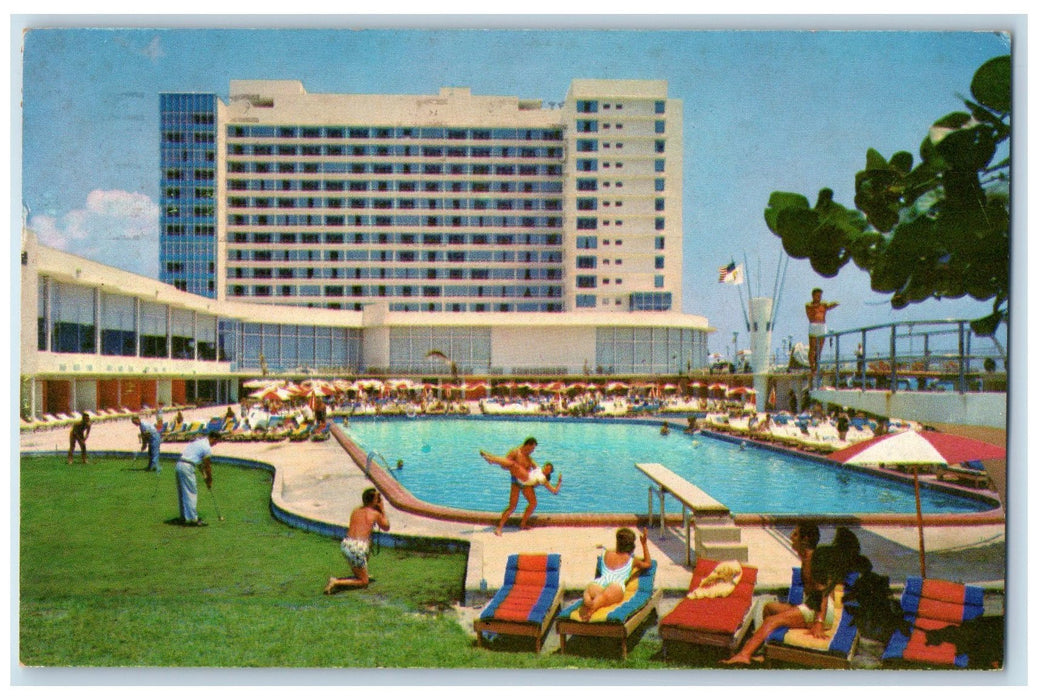 1960 Eauville Luxurious Hotel In Miami Beach Florida FL Posted Couple Postcard