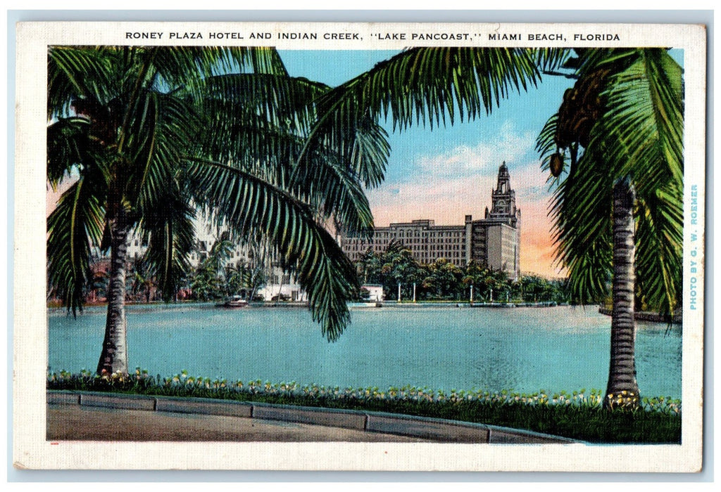 c1940s Roney Plaza & Indian Creek Lake Pancoast Miami Beach Florida FL Postcard