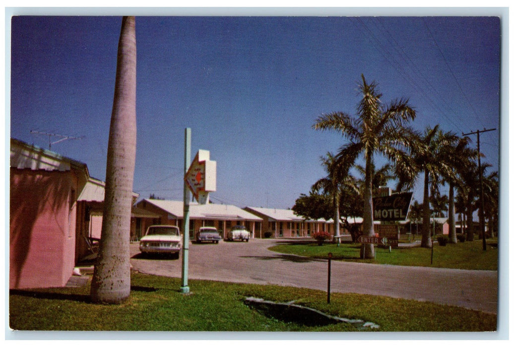 c1960s Palm City Motel Exterior Roadside Palm Beach Blvd. FL Unposted Postcard