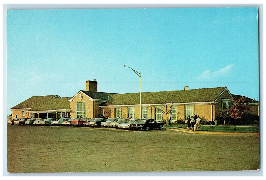 c1960s Service Plaza Dining Room And Coffee Shop Roadside Ohio OH Cars Postcard