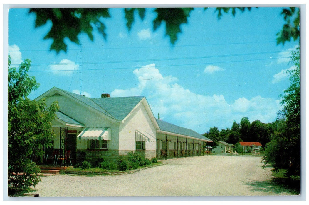 c1960s Werry's Motel Exterior Roadside East Stroudsburg Pennsylvania PA Postcard