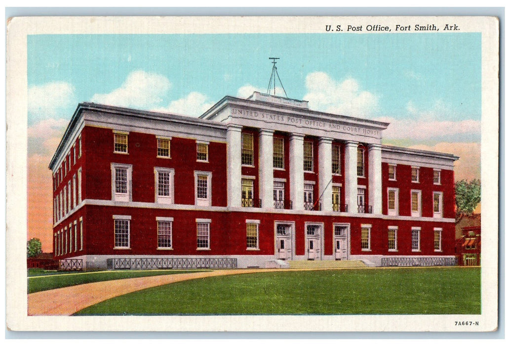 c1940s United States Post Office Exterior Scene Fort Smith Arkansas AK Postcard