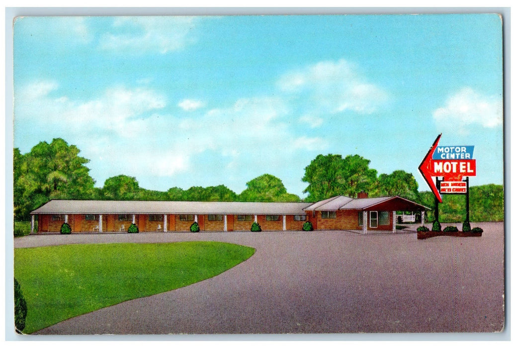 c1940s Motor Center Motel Exterior Roadside Hardy Arkansas AK Trees Postcard