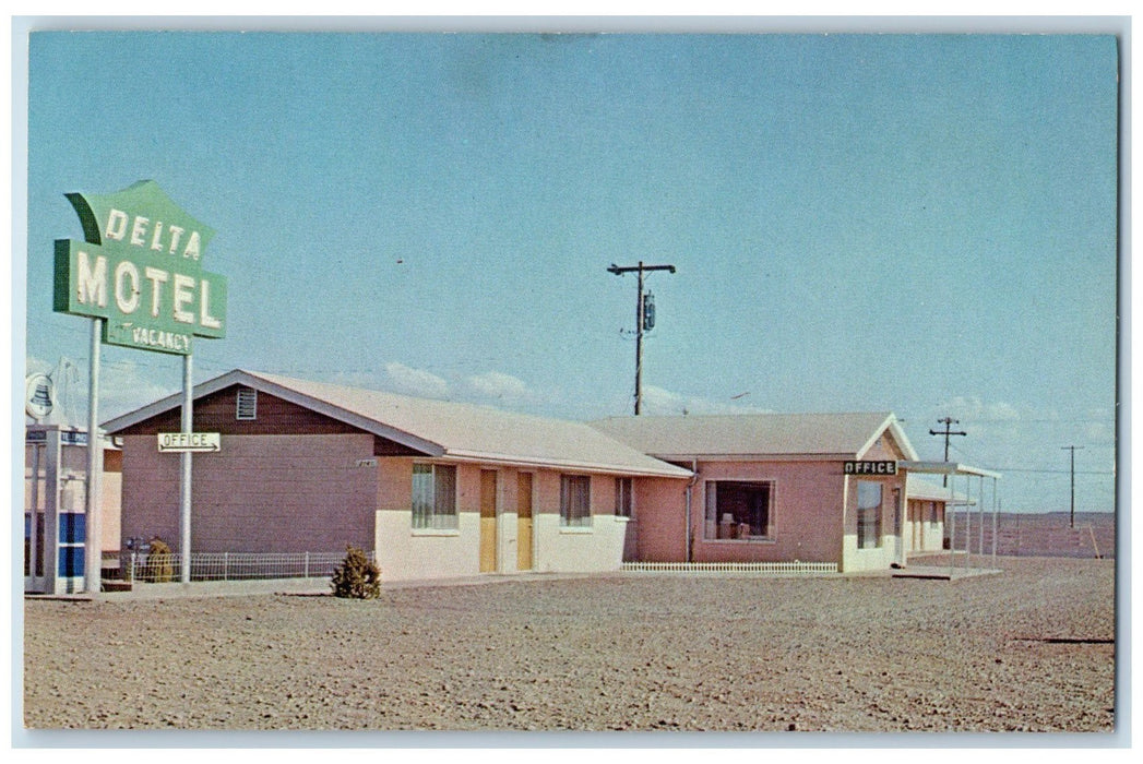 c1960s Delta Motel Exterior Roadside Scene Winslow Arizona AZ Unposted  Postcard