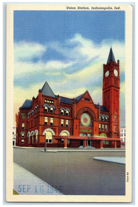 c1940's Union Station Building Clock Tower Road Indianapolis Indiana IN Postcard