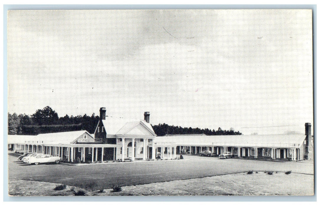 1956 Colony Motel Exterior Roadside Williamsburg Virginia VA Posted Postcard