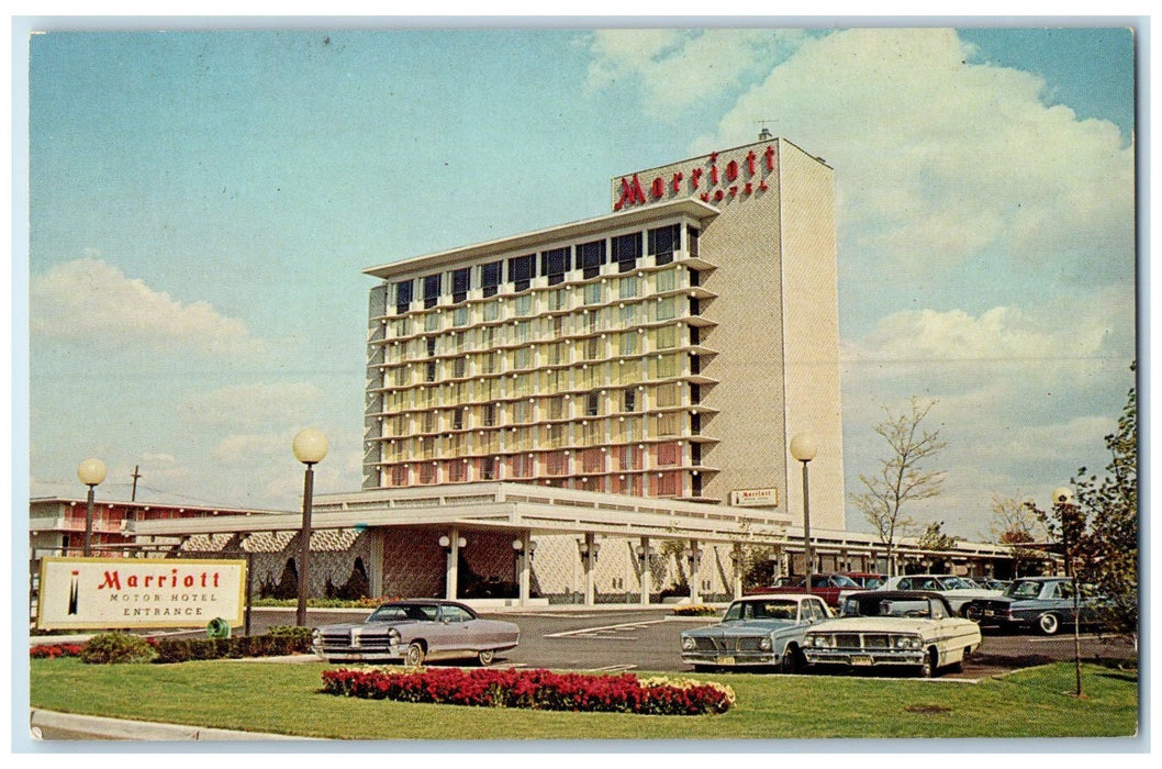 c1960s Marriott Motor Hotels Saddle Brook New Jersey NJ Unposted Cars Postcard