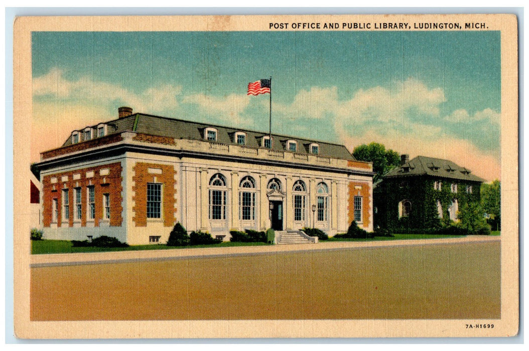 c1940's Post Office And Public Library Exterior Ludington Michigan MI Postcard