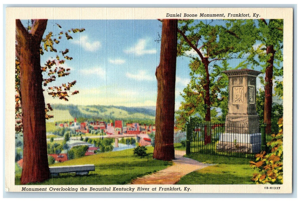 c1940's Daniel Boone Monument Overlooking Kentucky River Frankfort KY Postcard