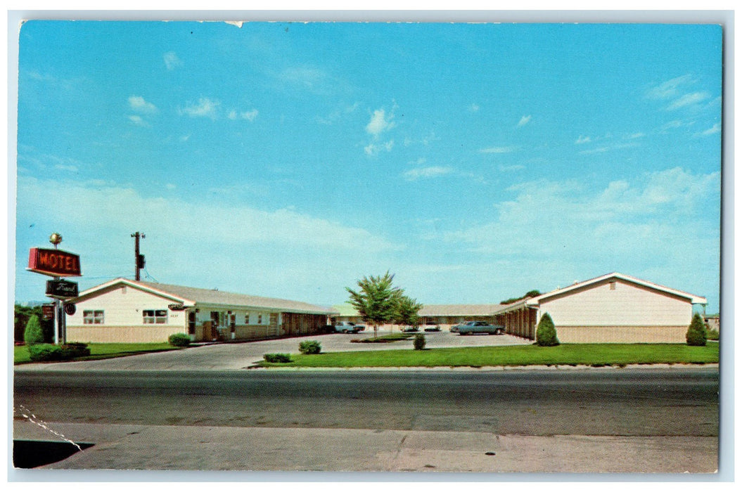 c1960's Frank Motel Exterior Roadside Scottsbluff Nebraska NE Unposted Postcard