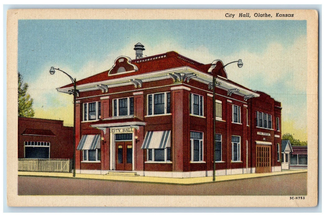 c1940's City Hall Exterior Roadside Olathe Kansas KS Unposted Lampposts Postcard