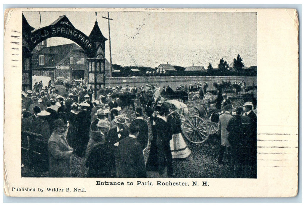1907 Entrance Park Cold Spring Crowd Wagon Rochester New Hampshire NH Postcard