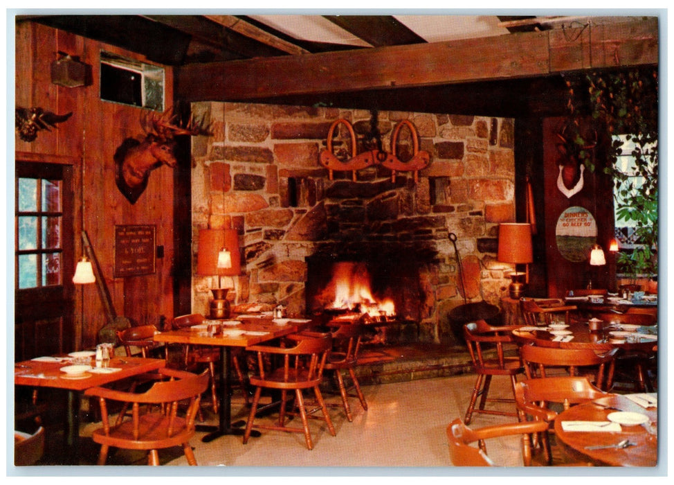 c1950 Hungry Hearth Walpack Inn Restaurant Walpack Center New Jersey NJ Postcard