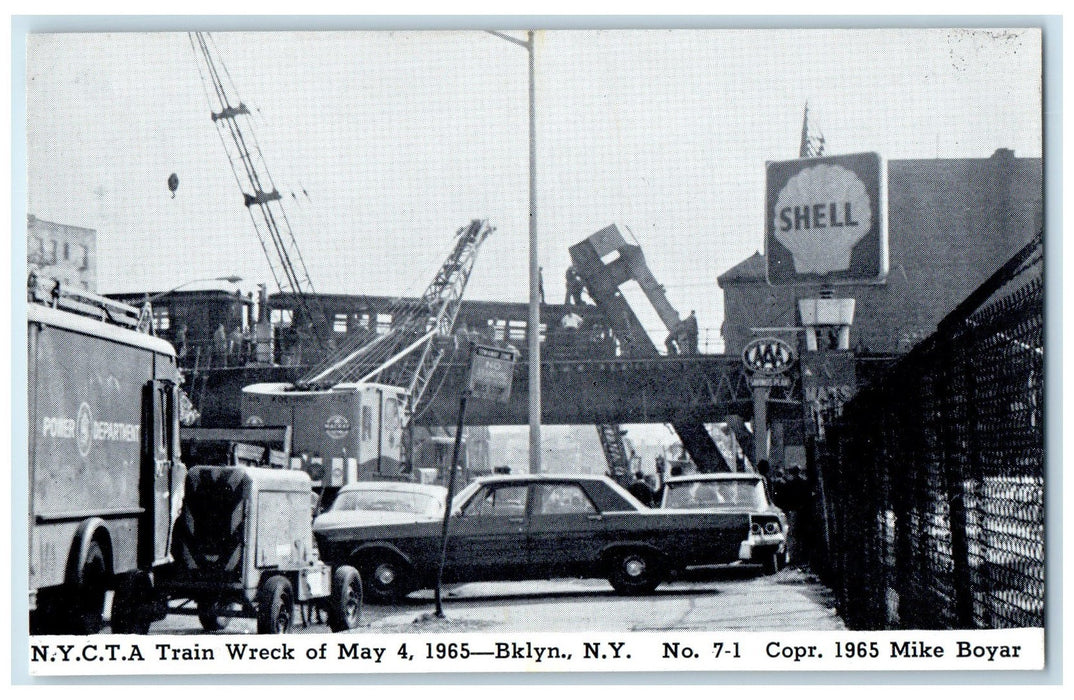c1950's NYCTA Train Wreck Of May 1965 Railroad Brooklyn New York NY Postcard