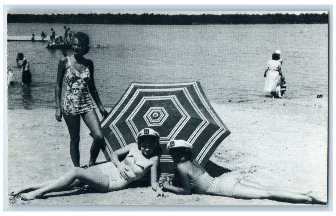 c1940's Lake Murray State Park Ardmore Oklahoma OK Women Sunbathing Postcard