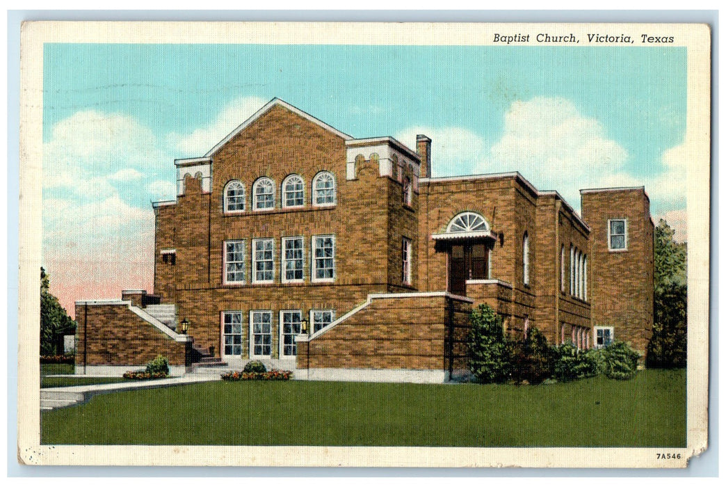 1942 Baptist Church Building Flowers Beads Ground Victoria Texas TX Postcard