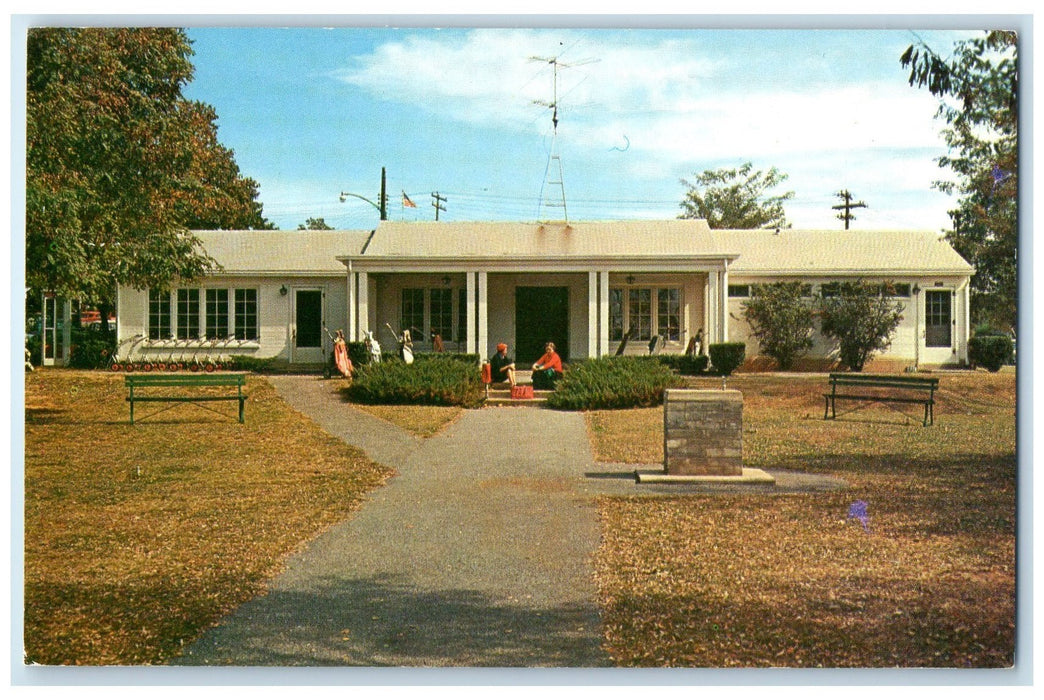 1963 Village Greens Club House Kentucky Dam Village Gilbertsville KY Postcard