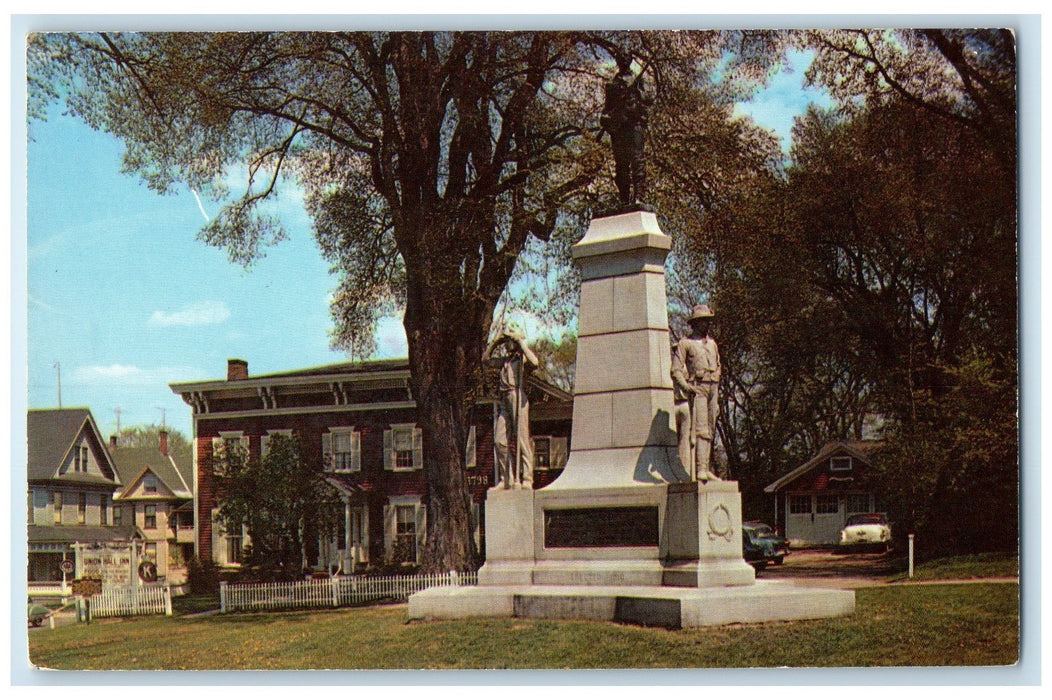 c1950's Soldiers & Sailors Monument Statue Ground Johnstown New York NY Postcard