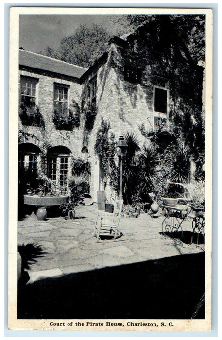 c1920's Court Of The Pirate House Garden Charleston South Carolina SC Postcard