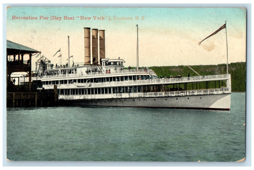 1915 Recreation Pier Day Boat Scene Yonkers New York NY Posted Vintage Postcard