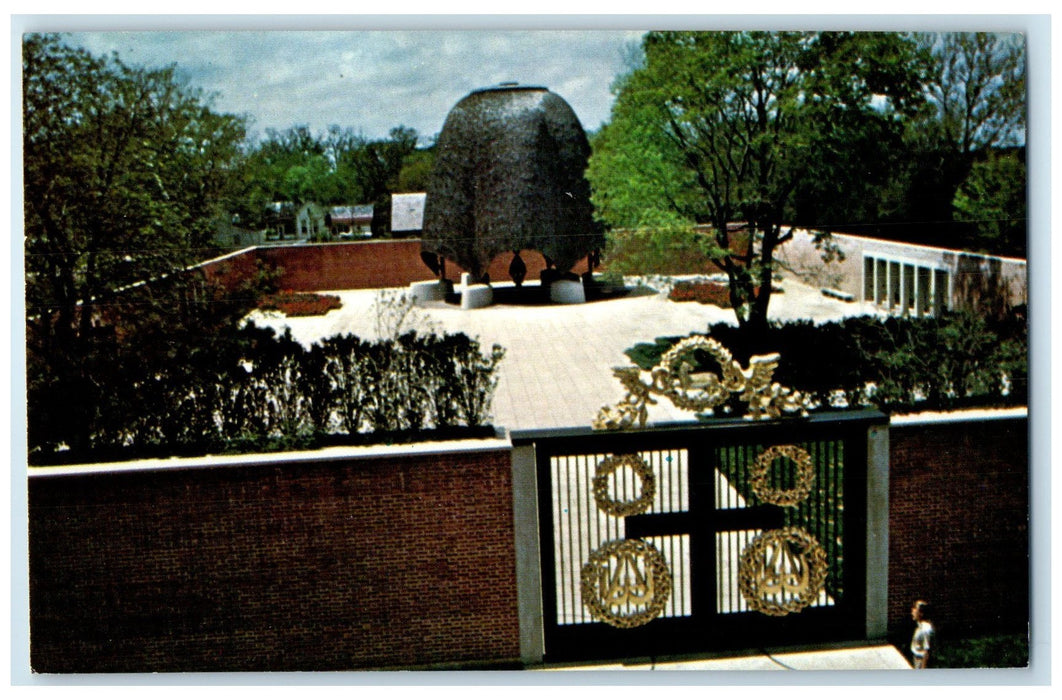 c1960's The Roofless Church Exterior Roadside New Harmony Indiana IN Postcard