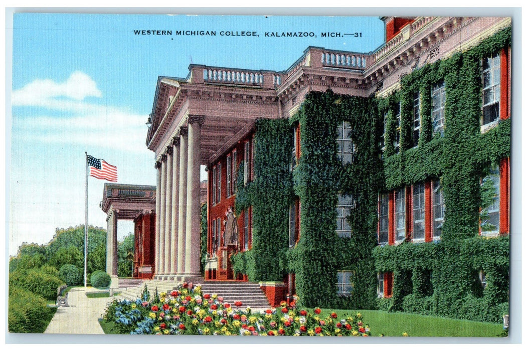 c1940s Western Michigan College Exterior Kalamazoo Michigan MI Unposted Postcard