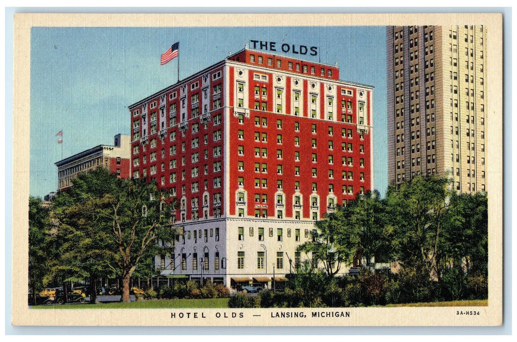 c1940's Hotel Olds Exterior Roadside Lansing Michigan MI Unposted Flag Postcard