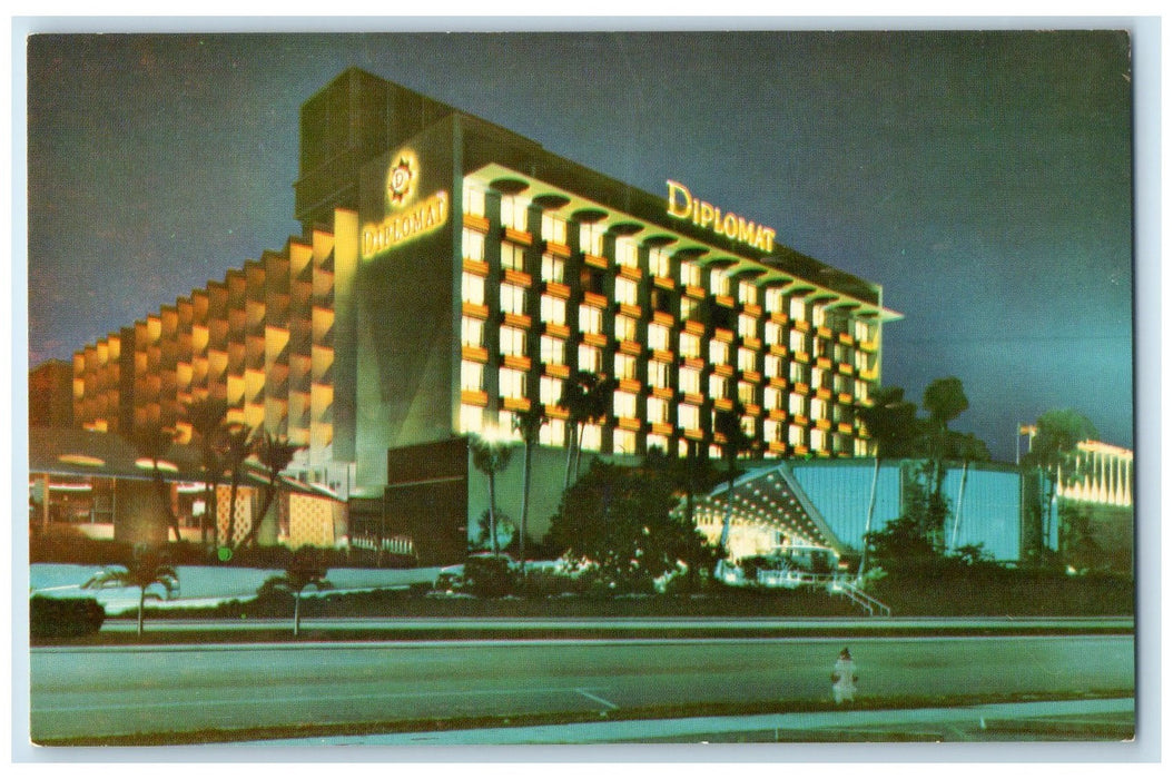 c1940's Diplomat Resorts And Country Club Exterior Hollywood Florida FL Postcard