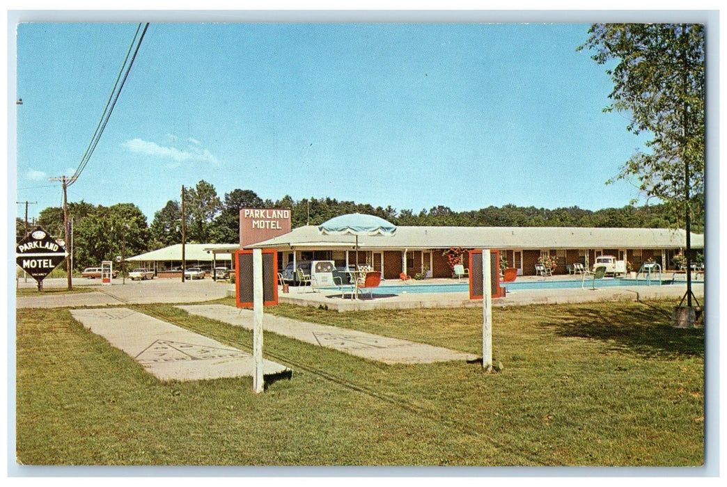 c1950's Parkland Motel & Restaurant Swimming Pool Park City Kentucky KY Postcard