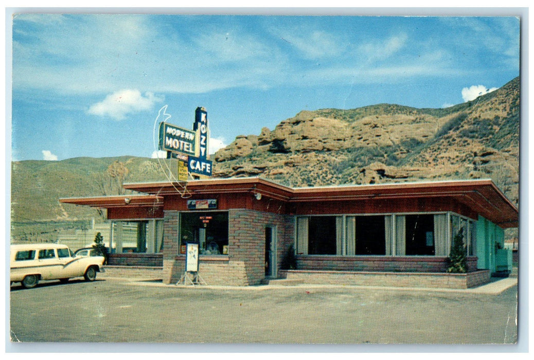 c1950's Kozy Cafe & Motel Restaurant Entrance Building Car Echo Utah UT Postcard