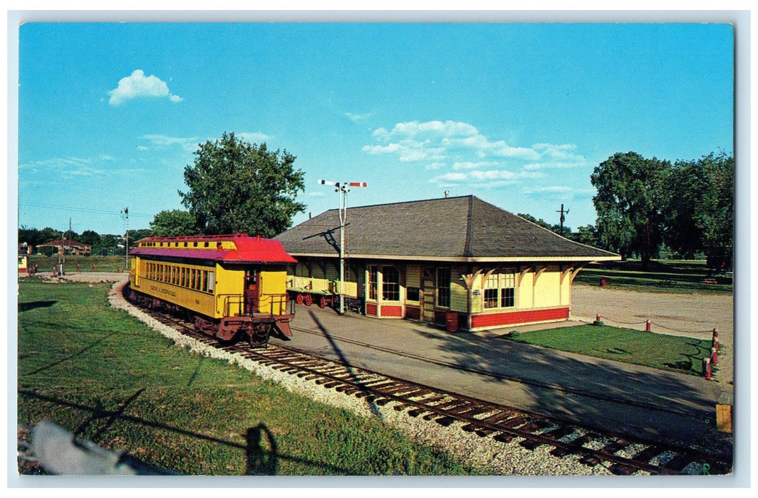 1969 National Railroad Museum Railway Green Bay Wisconsin WI Unposted Postcard