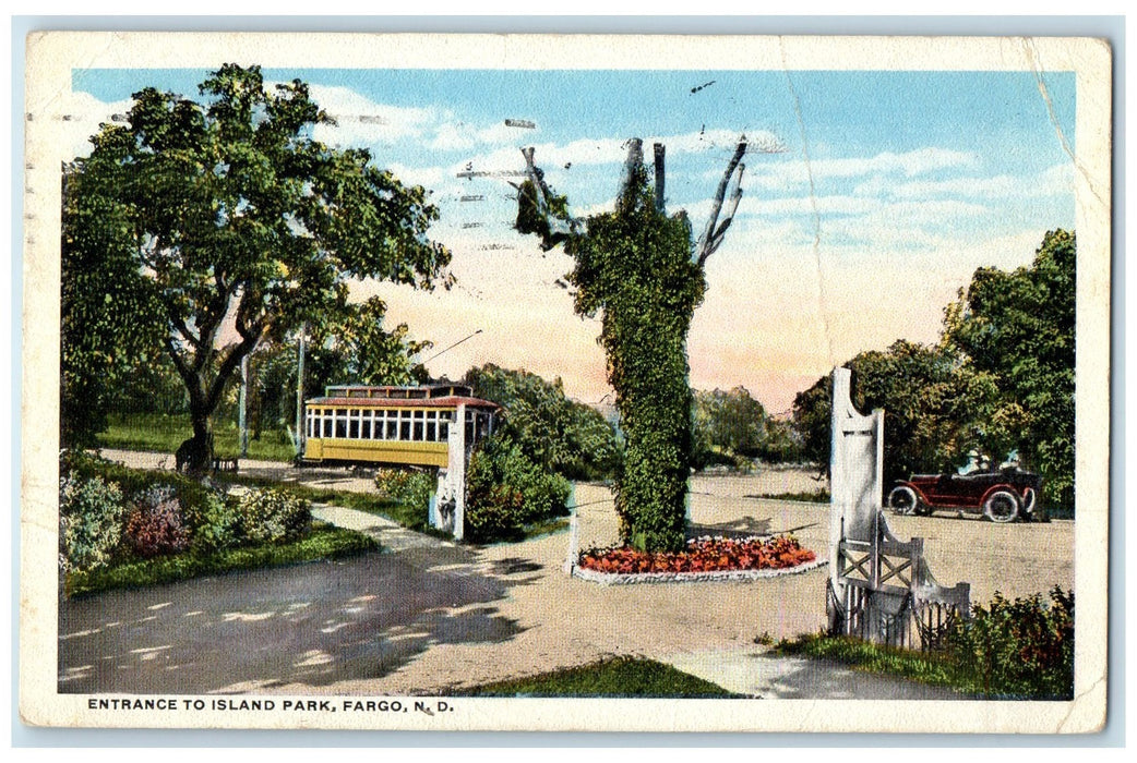 1918 Entrance Island Park Trolley Classic Car Road Fargo North Dakota Postcard