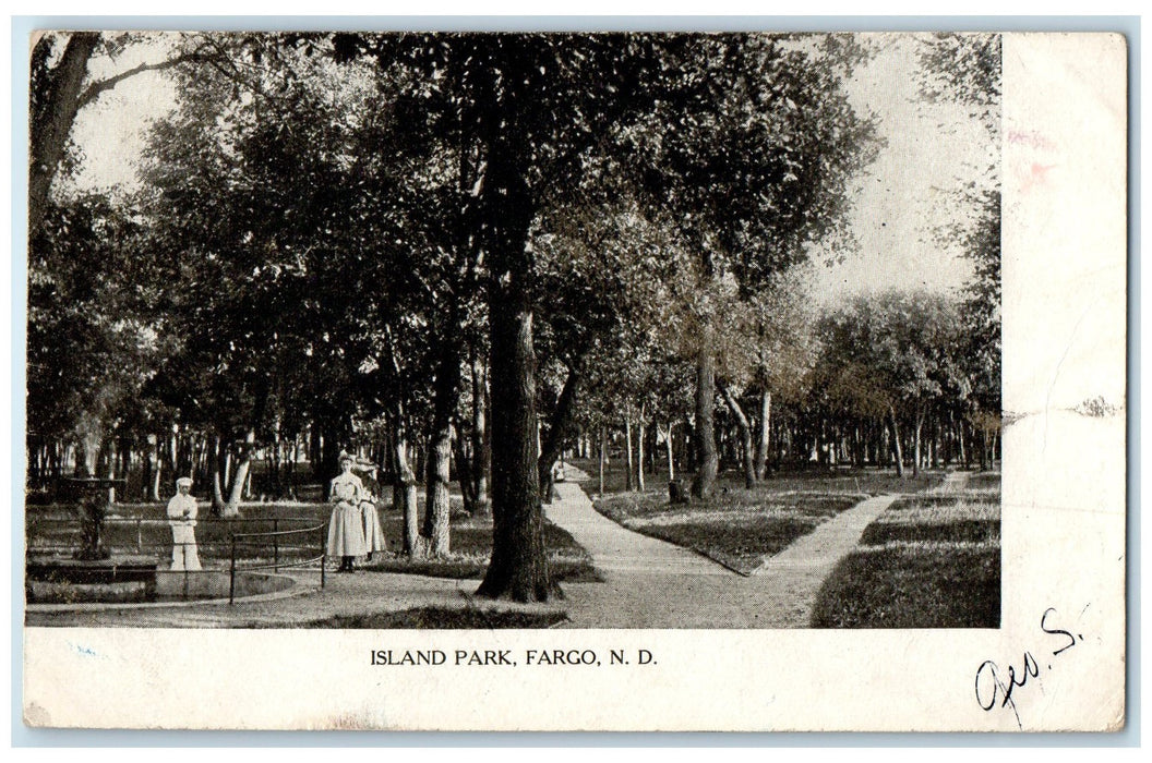 1907 Island Park Tourists 2 Pathways Trees  Fargo North Dakota Antique Postcard