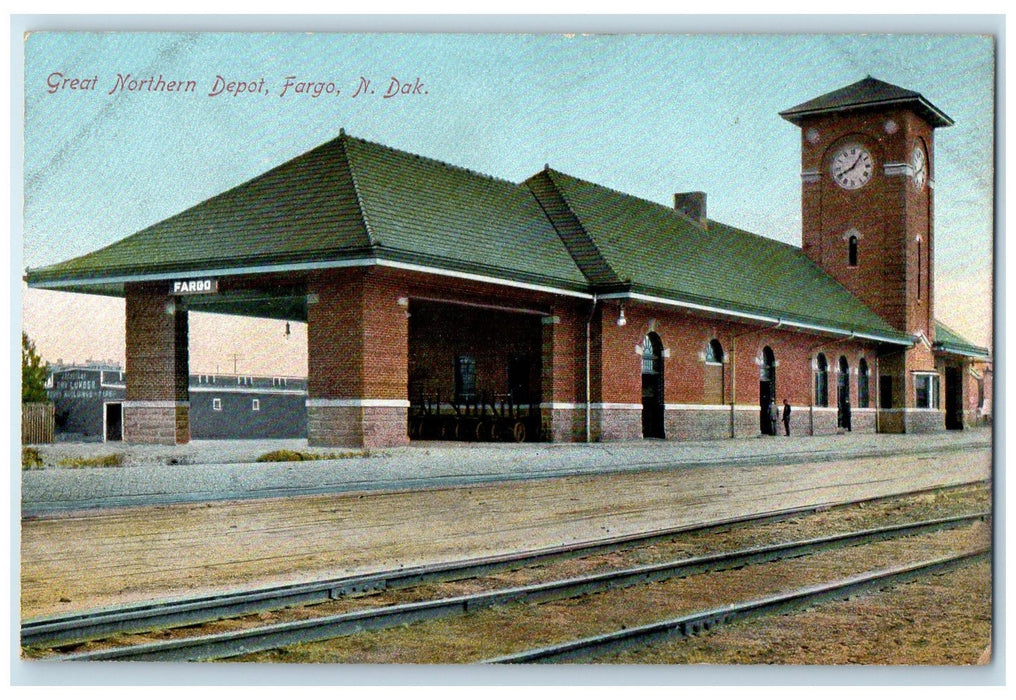 c1910 Great Northern Depot Train Station Railroad Fargo North Dakota Postcard