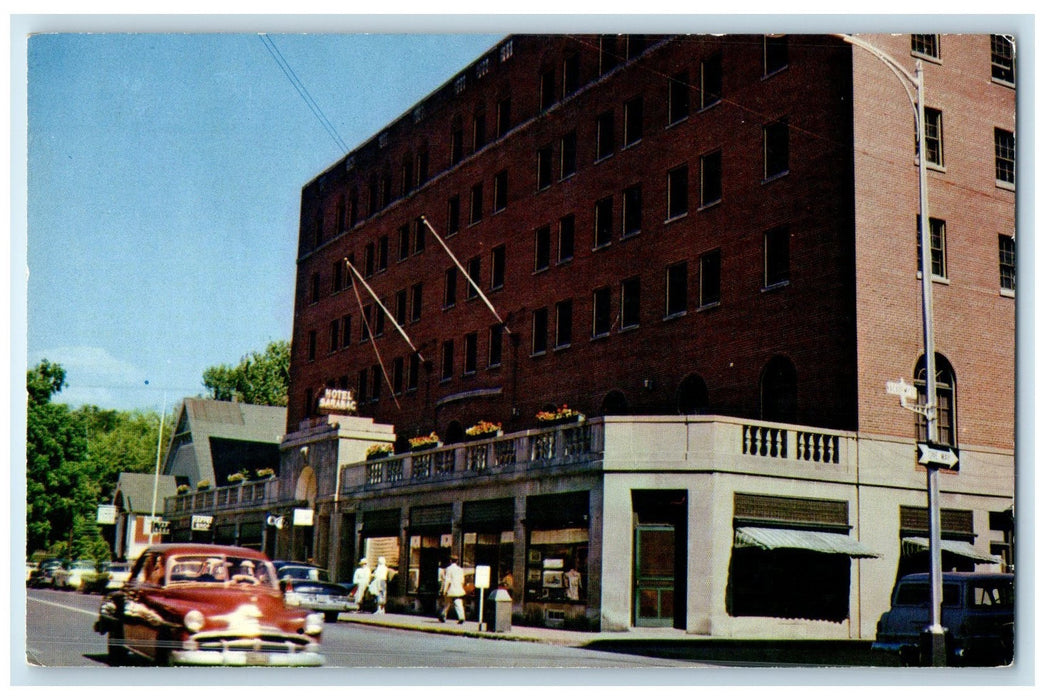 c1950's Saranac Lake's Finest Hotel & Restaurant View Saranac New York Postcard
